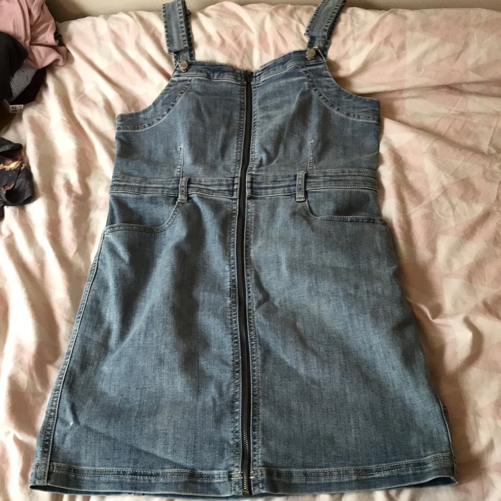 Overall style short jean dress